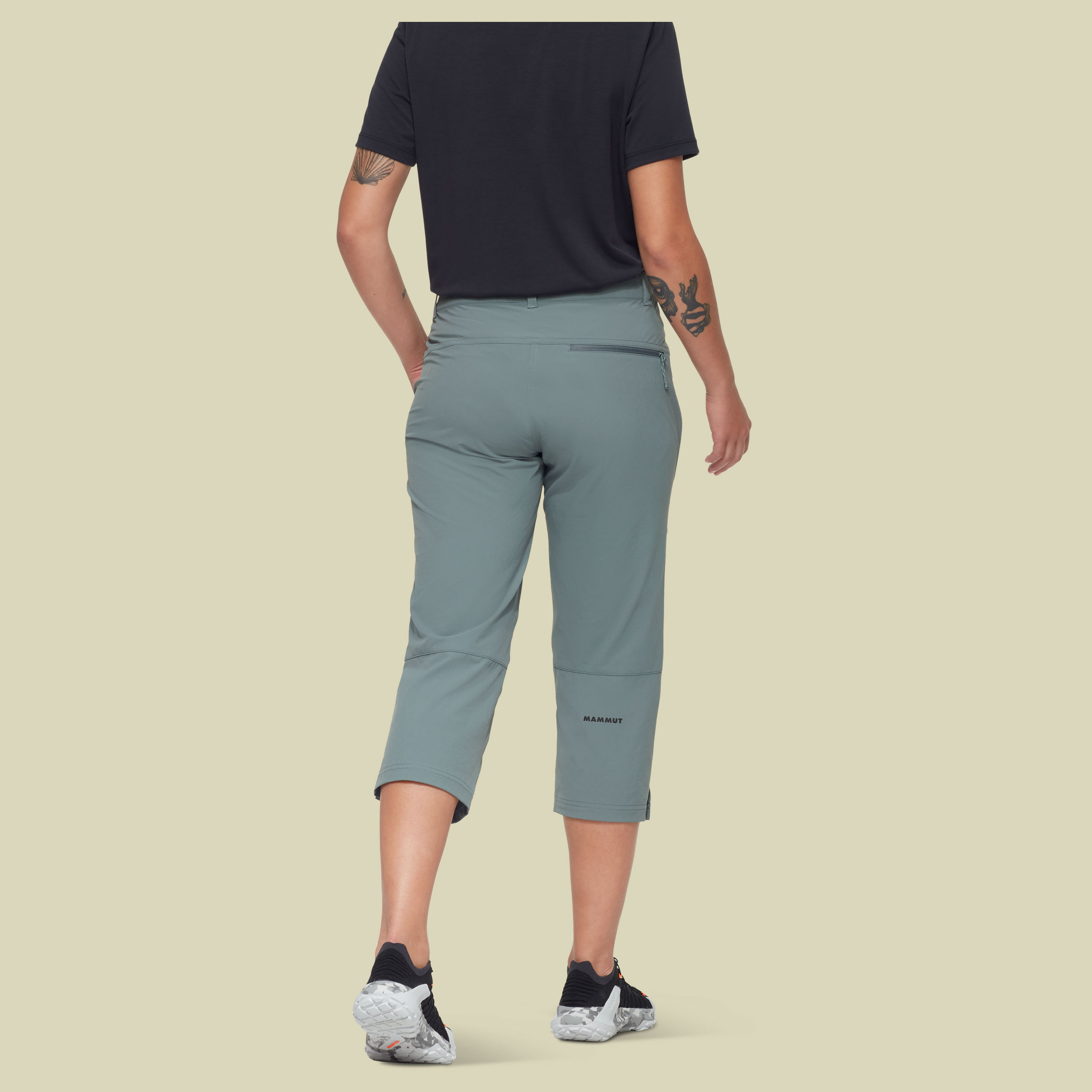 Hiking V Capri Pants Women 38 grau - strata