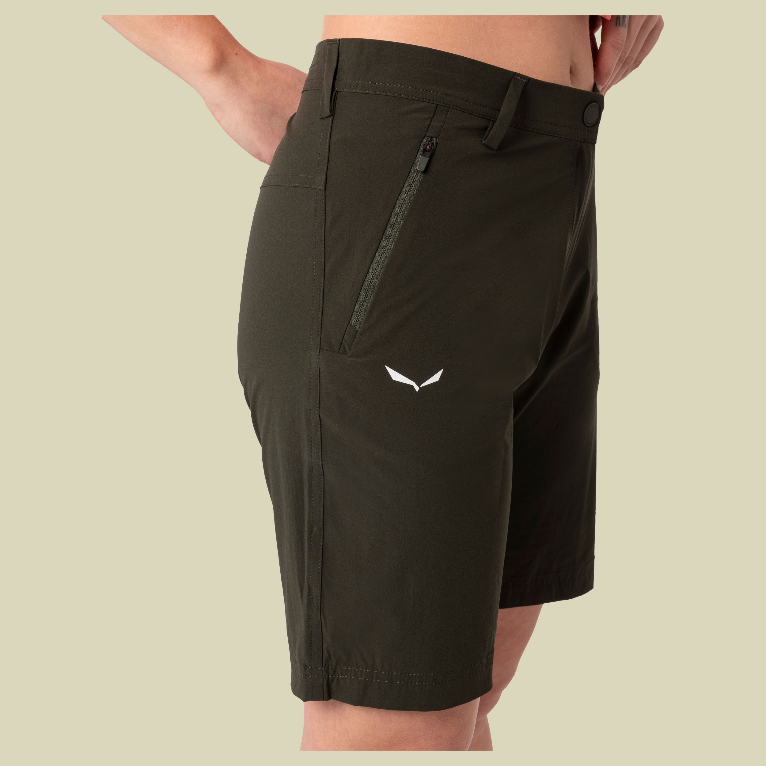 Talvena DST Shorts Women grün 36 - dark olive