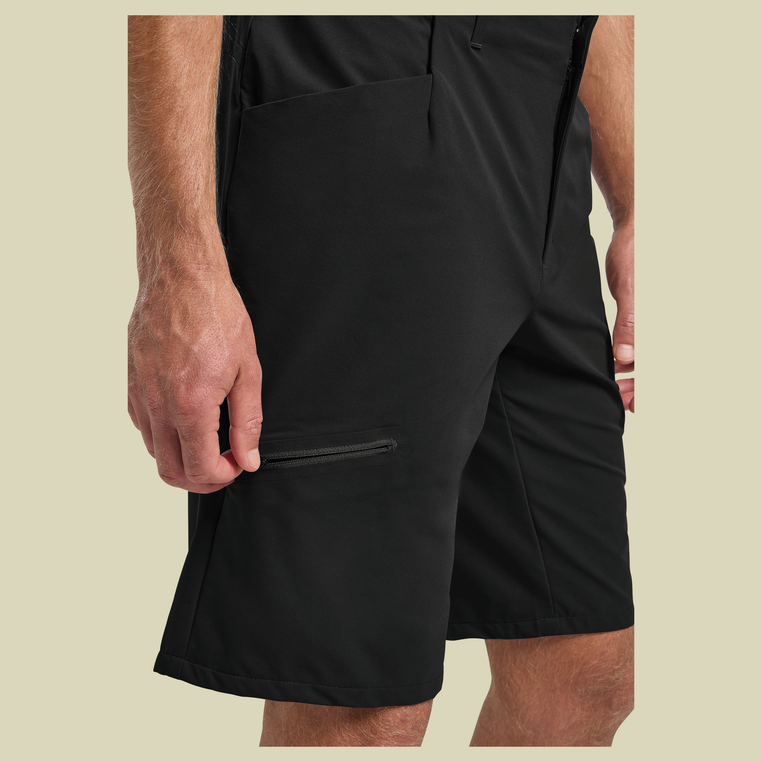 Prelight Stride Shorts Men 56 schwarz - black