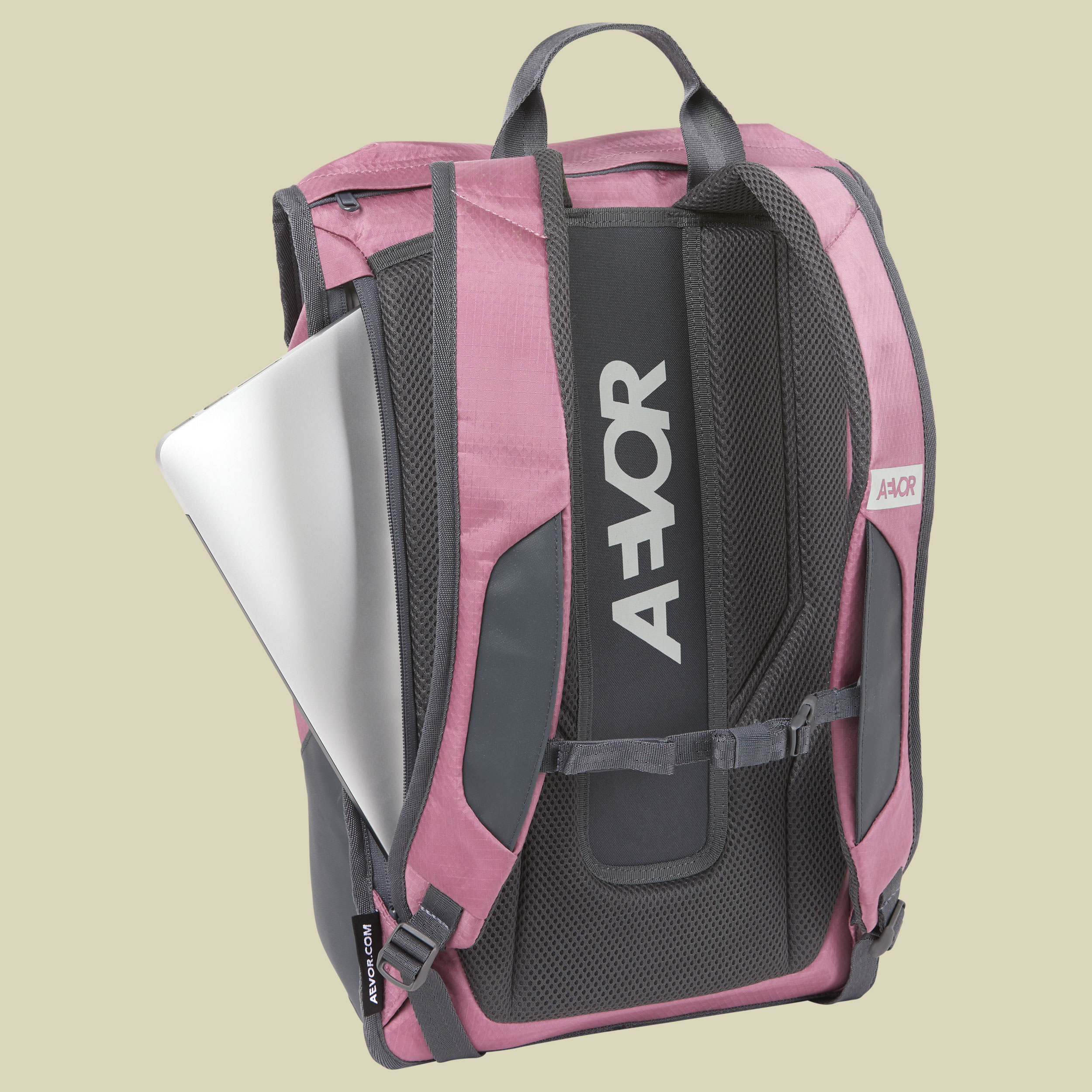 Aevor Daypack Proof