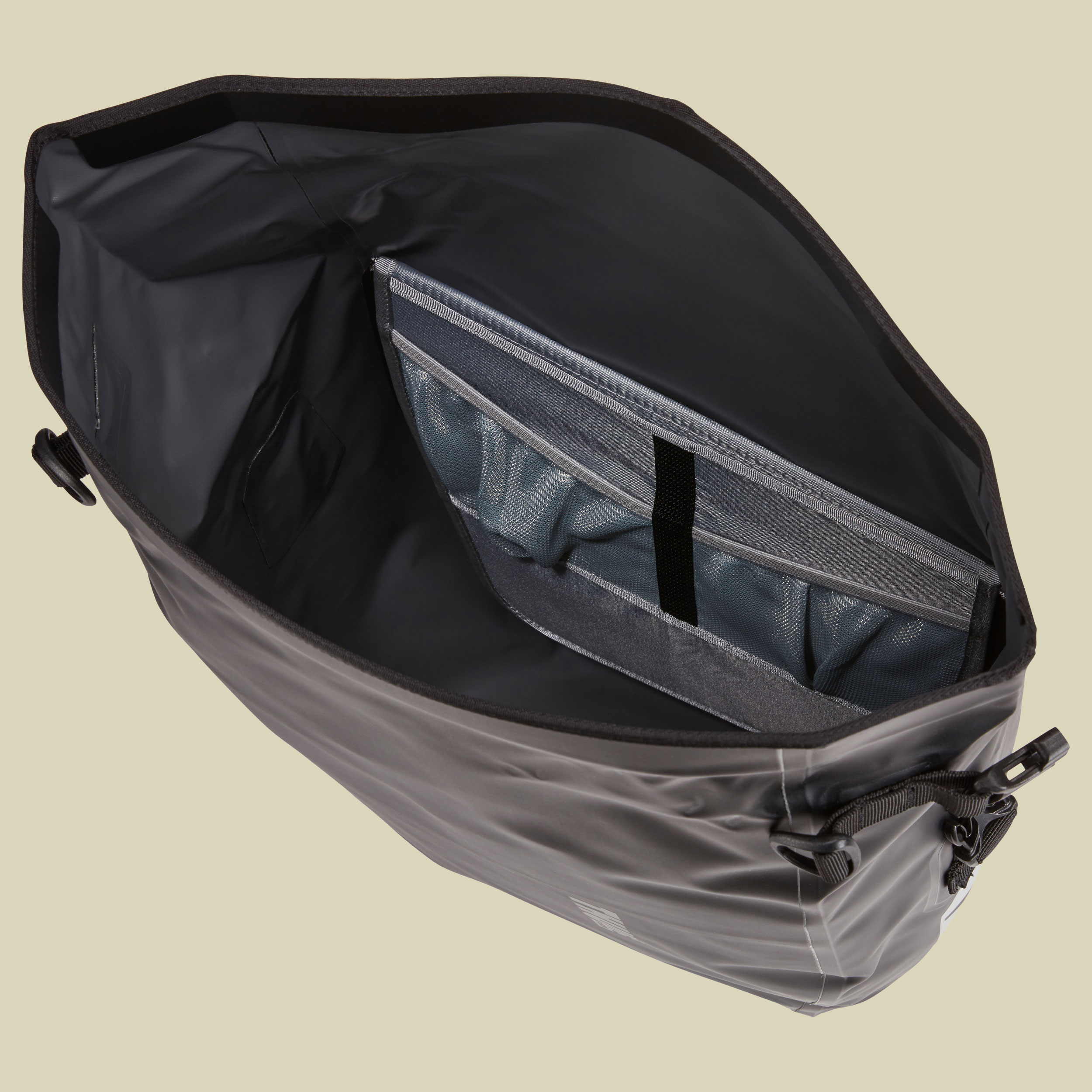 Shield Pannier Volumen 25 Farbe black